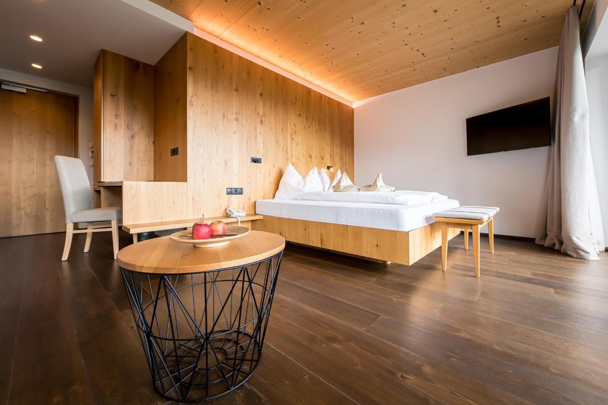 Olang Kronplatz-Resort Hotel Kristall מראה חיצוני תמונה