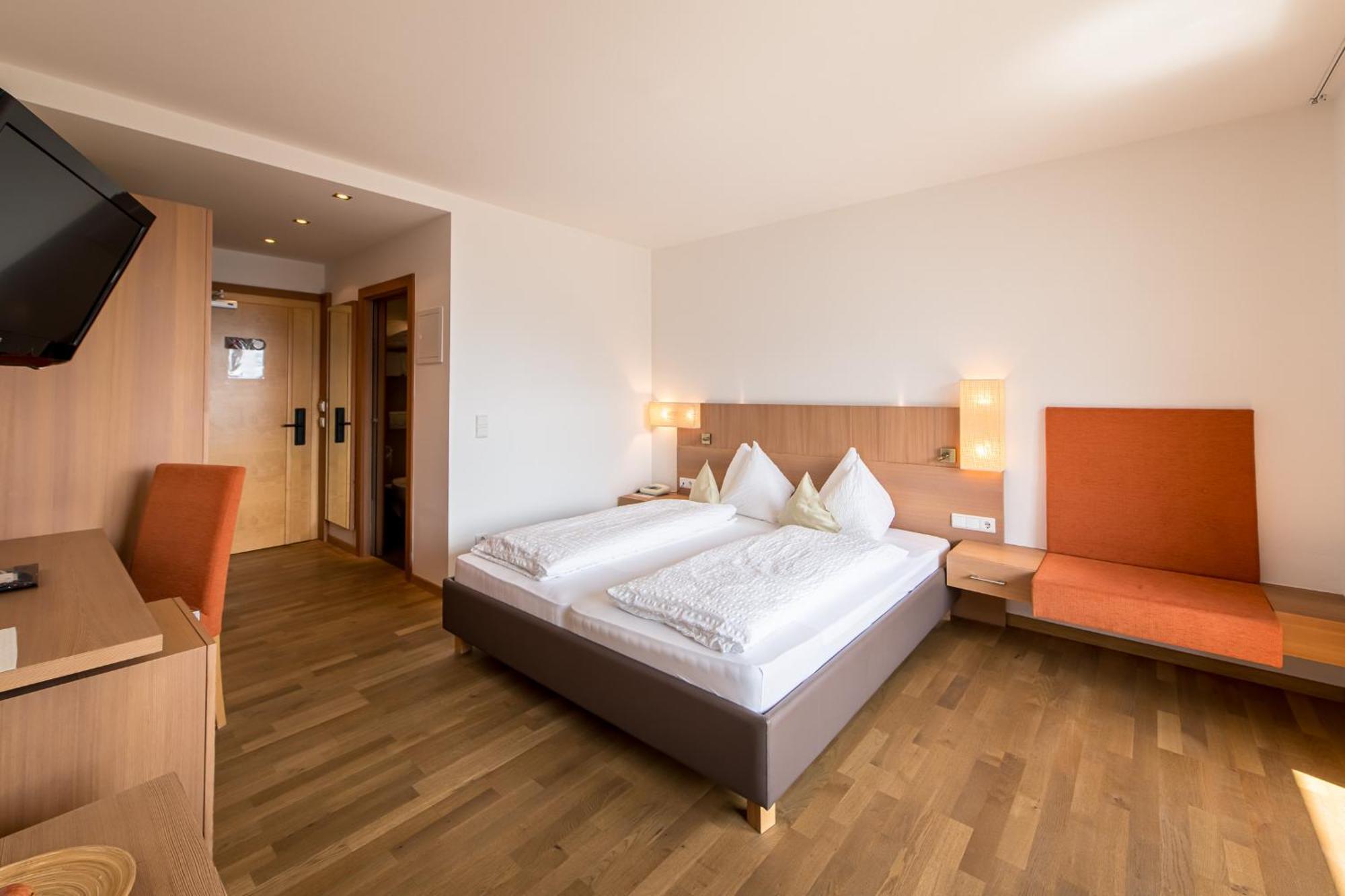 Olang Kronplatz-Resort Hotel Kristall מראה חיצוני תמונה